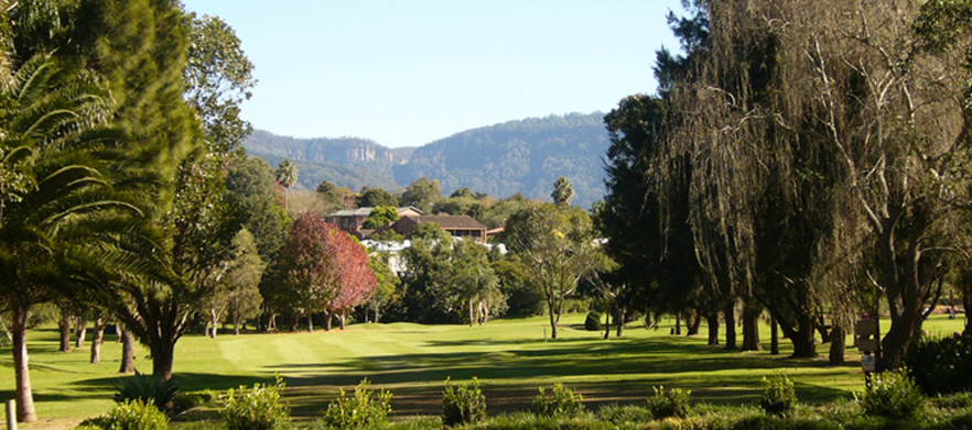 Enjoy a One Night Golf Getaway for Two at <em>The Beautiful Jamberoo Resort! </em>Includes Breakfast, Dinner Vouchers, Golf at Jamberoo GC in a Motorised Cart & More!