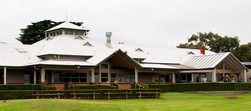 18 Holes for 2 at Melbourne's <em>Yarrambat Park Golf Course.</em>  Motorised buggy with your rounds, and a pot of tap beer afterwards.  