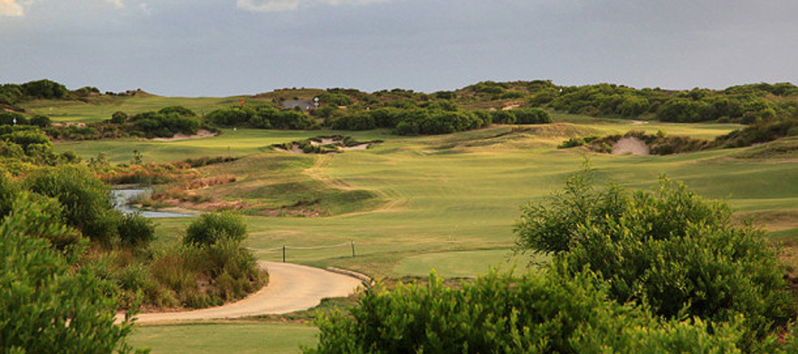 Play & Stay at Quay West Resort Magenta Shores