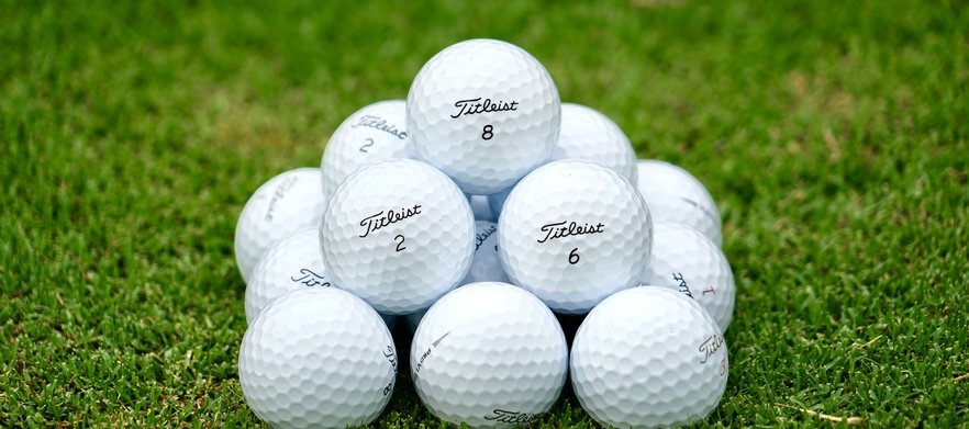 An amazing opportunity to stock up on the <em>Number 1 Ball in Golf</em> for an insanely low price! <em>50 Mint Refinished Titleist Pro V1x golf balls /em> shipped to your door. <em>Includes FREE SHIPPING!</em>