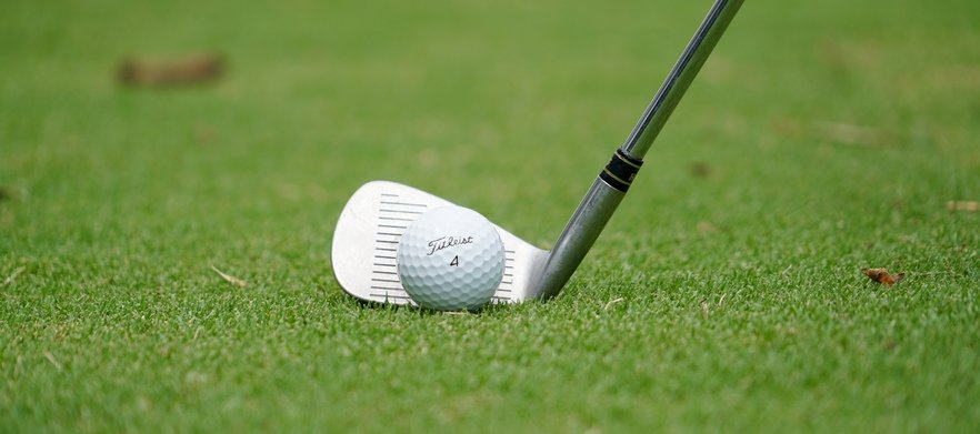 An amazing opportunity to stock up on the <em>Number 1 Ball in Golf</em> for an insanely low price! <em>50 Mint Refinished Titleist Pro V1x golf balls /em> shipped to your door. <em>Includes FREE SHIPPING!</em>