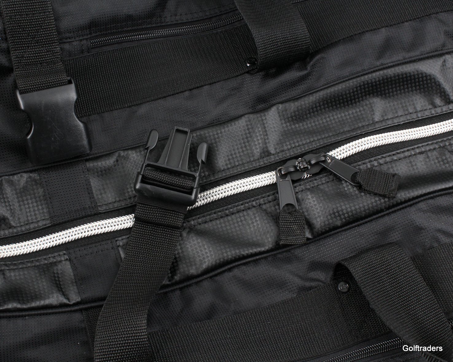 Ogio Straight Jacket Travel Bag with Wheels Black Used G2813 just 145.00