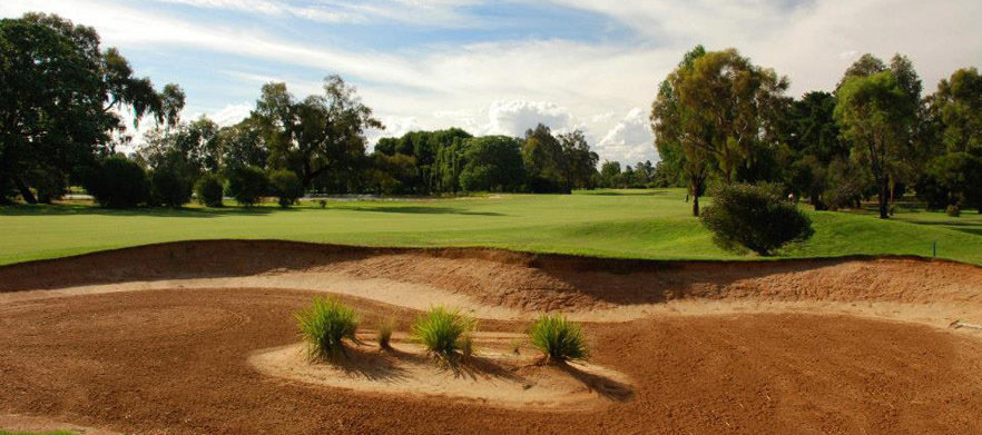 2 Nights Stay & Play for 2 at <em>Corowa Golf Club & Motel.</em> Play one of the <em>Top 3 Regional Pro-Am Courses.</em> Accommodation, Golf, Drinks & Meals. 