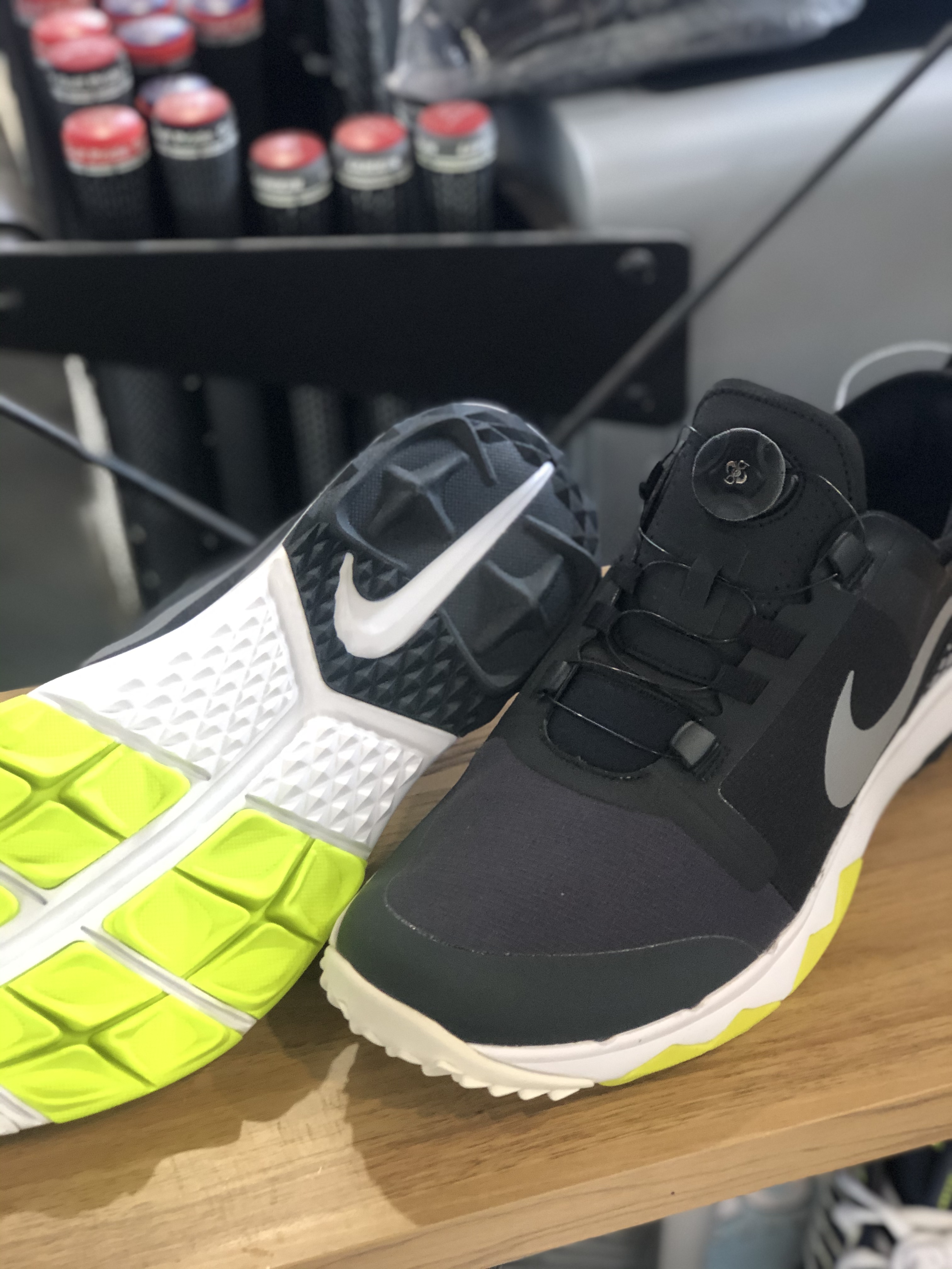 size 10 nike golf shoes