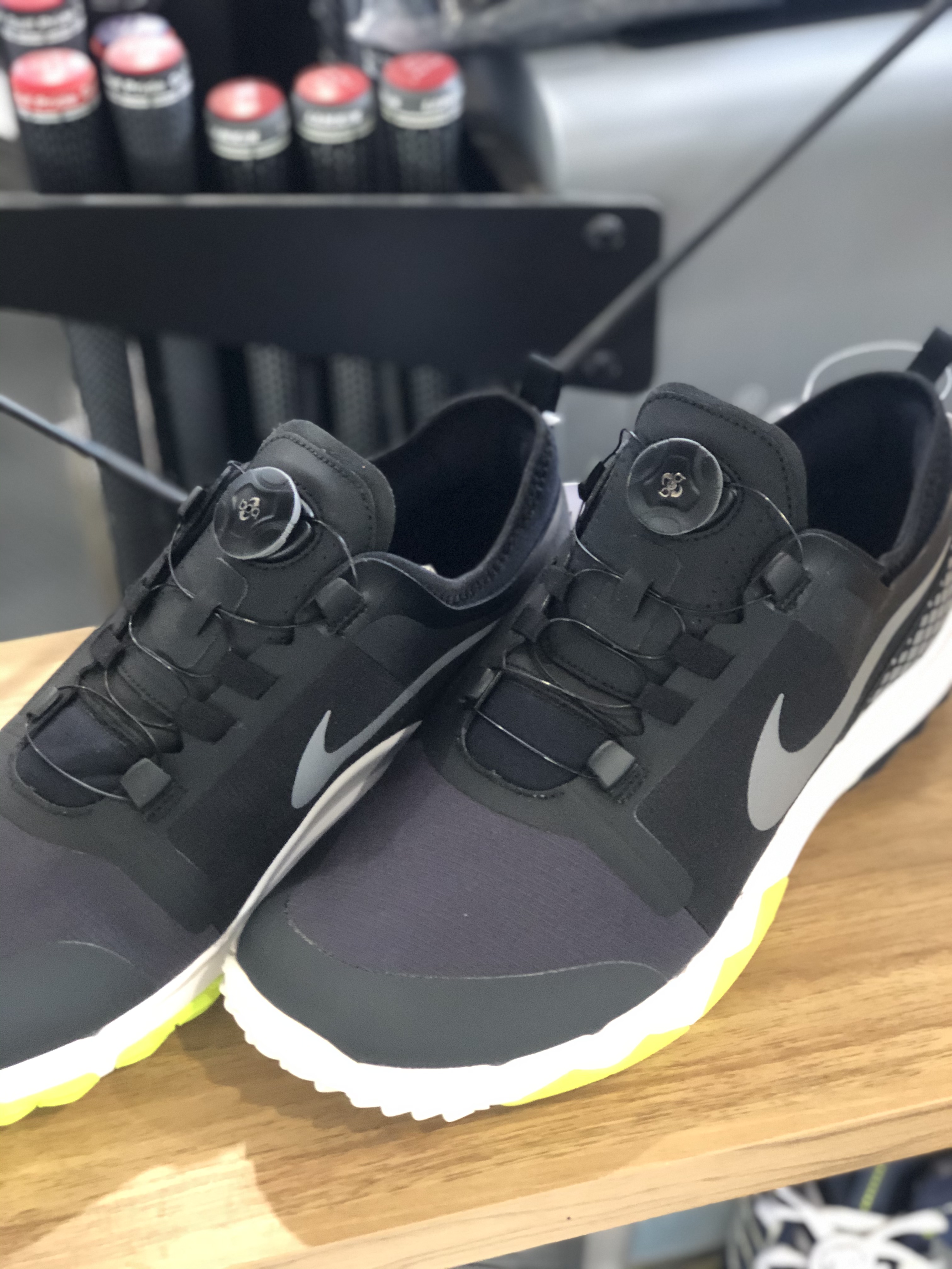 size 10 nike golf shoes