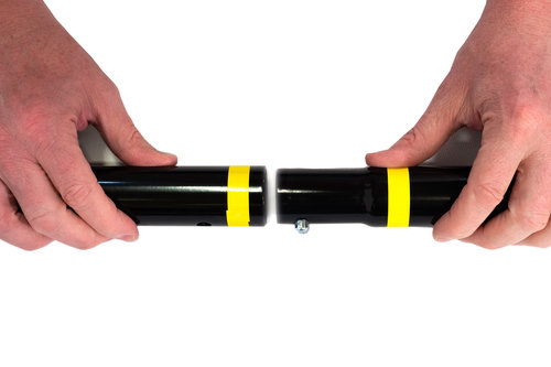 hand_connecting_tubes.jpg