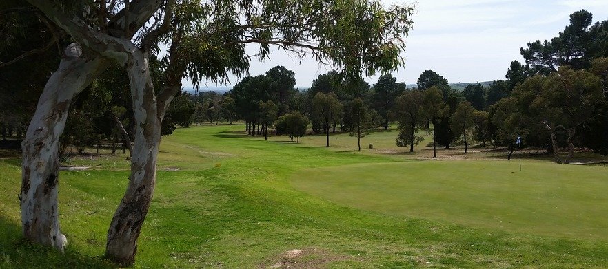 18 Holes for Two at the Stunning <em>Sandy Creek Golf Club.</em>Includes a Shared Motorised Cart