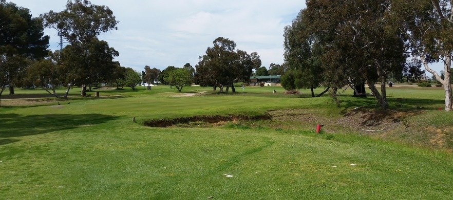 18 Holes for Two at the Stunning <em>Sandy Creek Golf Club.</em>Includes a Shared Motorised Cart