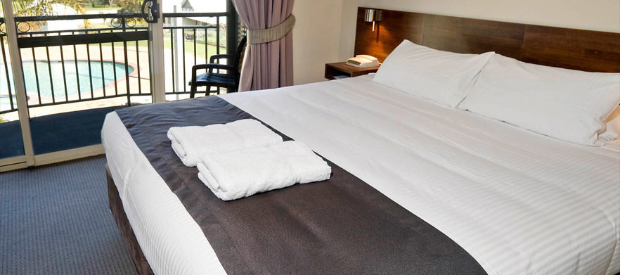 <b>Discover one of WA's Hidden Gems!</b> Stay and Play for Two at the South West's Premier Golf Course, Sanctuary Golf Resort. Includes Golf, Breakfast, Drinks, Range Balls & More!