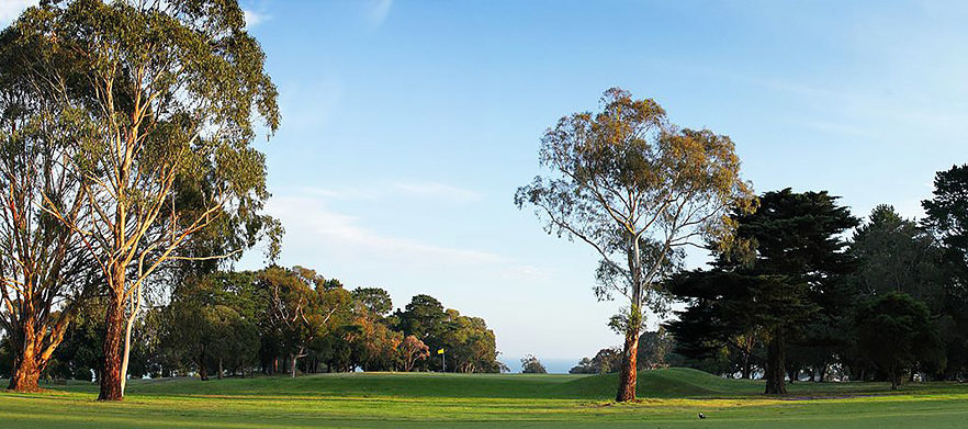 Enjoy 18 Holes for Two in a Cart at the Beautiful <em>Clifton Springs Golf Club</em> on the Bellarine Peninsula! Includes a 10% discount in the bar after your game.