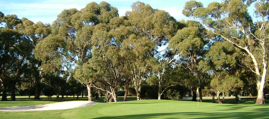 Discover one of Adelaide's Hidden Gems! 18 Holes for Two in a cart with a drink each at the Beautiful <em>Victor Harbor Golf Club.</em> 