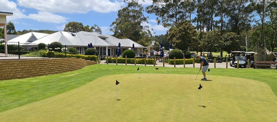 <em>Stay at One of NSW's Hidden Gems!</em> Two Night Stay & Play for Two at <em>Tallwoods Golf Course.</em> Includes 2 days of Golf with Shared Motorised Carts. <em>Grab this deal for just $449!</em>