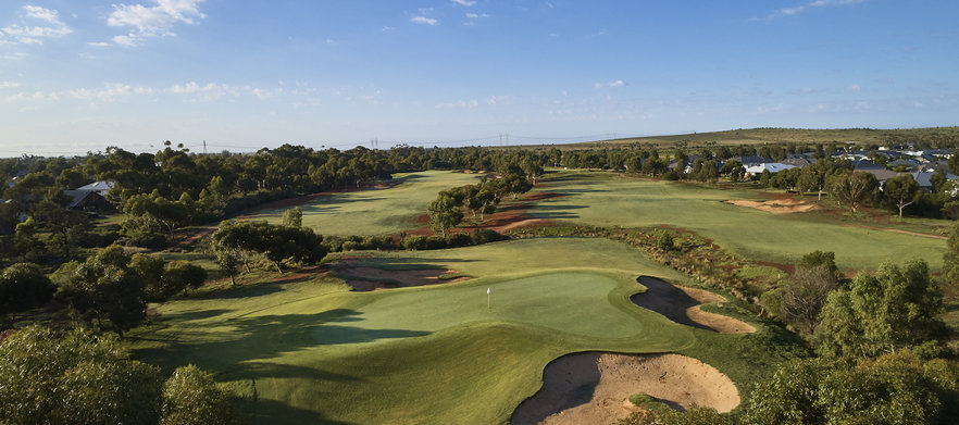 <em>Eynesbury Golf Club Special!</em> 18 Holes for Two in a Motorised Cart