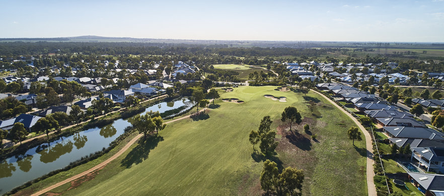 <em>Eynesbury Golf Club Special!</em> 18 Holes for Two in a Motorised Cart