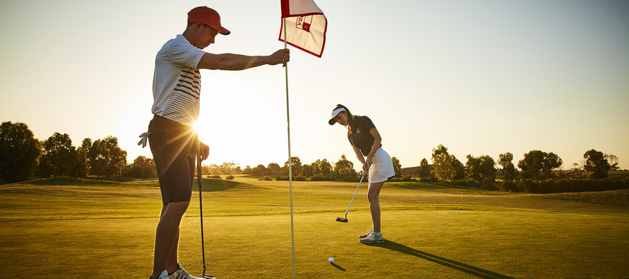 <em>Eynesbury Golf Club Special!</em> 18 Holes for Two in a Motorised Cart