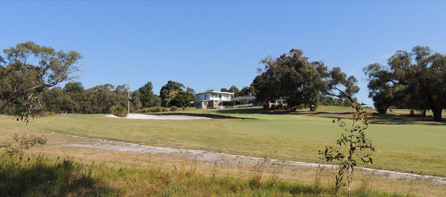 18 Holes For Two players <em>Lang Lang Golf Club.</em>  Includes a pull buggy each.