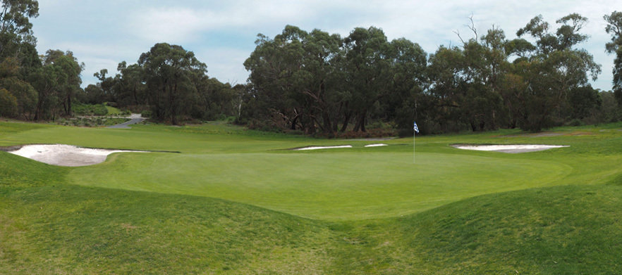 18 Holes For Two players <em>Lang Lang Golf Club.</em>  Includes a pull buggy each.