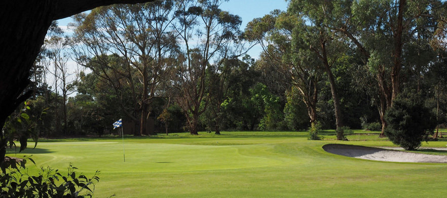 18 Holes For Two players <em>Lang Lang Golf Club.</em>  Includes a pull buggy each.