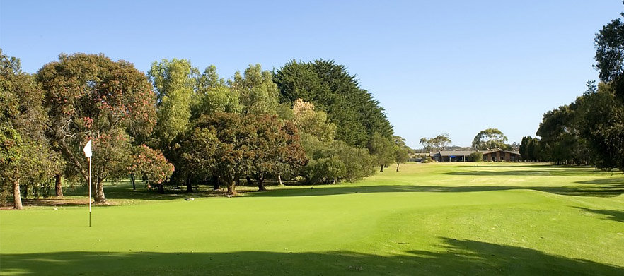 <em>18 Holes for Two at the Spectacular Phillip Island Golf Club!</em>