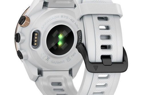 Garmin Approach S70 42mm Golf GPS Watch - Image 3