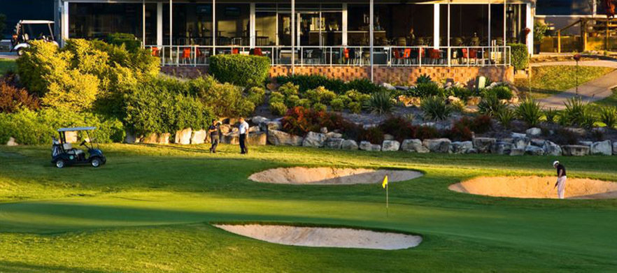 18 Holes for Two with a Motorised Cart at Campbelltown Golf Club!