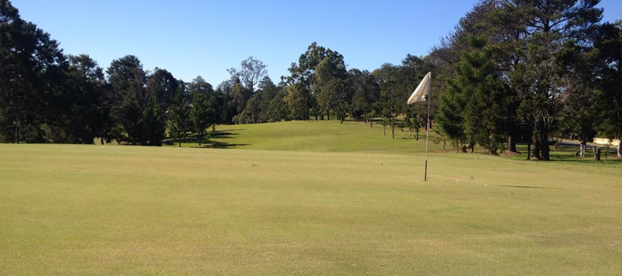 18 holes for 2 players in a motorised cart at <em>Gympie  Golf Course.</em> 
