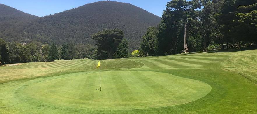<em> Discover one of Melbourne's Hidden Gems! </em> 18 Holes for TWO in shared carts at the beautiful Warburton Golf Club!