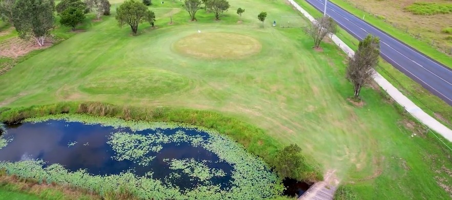 18 Holes for Two in a Motorised Cart at the Gunabul Par 3 Golf Course! This deal just $39!
