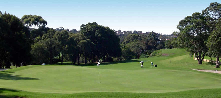 9 Holes for Two in a Motorised Cart and Drinks at the beautiful Balgowlah GC. 