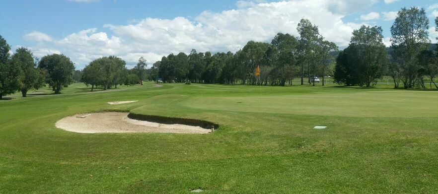 <em>Mullumbimby Golf Club</em> 18 Holes For Two in a Motorised Cart with Drinks