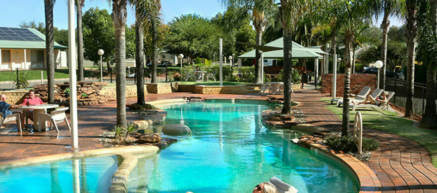 <em> Stay and Play at one of the Premier Golf Resorts on the Murray! </em> Two Night for Two at Murray Downs Resort and two days golf in a cart at the stunning Murray Downs Golf & Country Club.