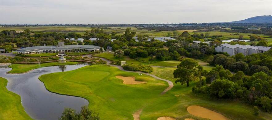 Four person Stay & Play at Eagle Ridge Golf Club with 1 round of golf each PLUS Carts