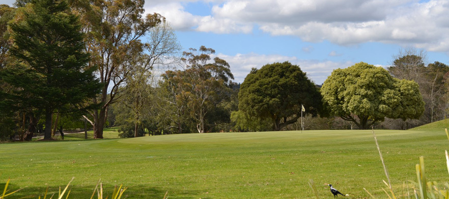 Play one of Melbourne's Hidden Gems! Play <em>Cardinia Beaconhills Golf Links. </em> 
