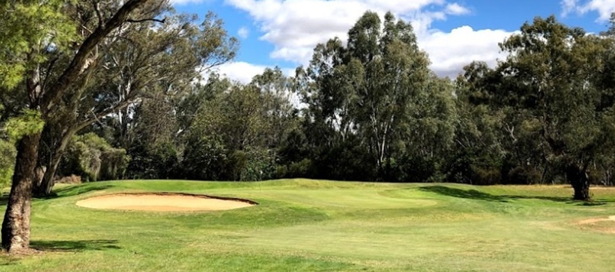 1 Night Stay & Play for TWO at <em>Corowa Golf Club & Motel.</em> Play one of the <em>Top 3 Regional Pro-Am Courses.</em> Accommodation, Golf, Drinks & Meals. 