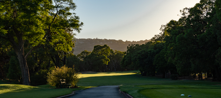 SUMMER DEAL Discover one of WA's Gems! 18 Holes for Two at the <em>Beautiful Hartfield Golf Club.</em> Includes a Drink each after your round. 