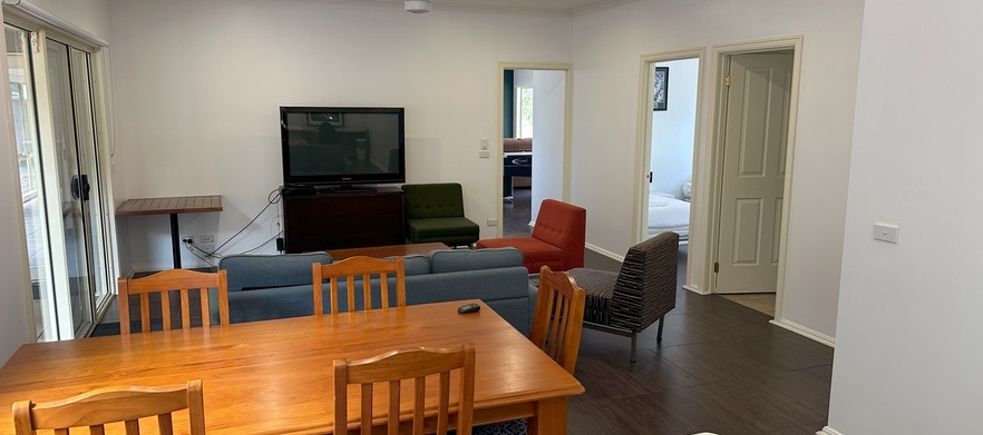 12 Person Stay & Play at Moonah Links with Golf in Carts. Only $190 per person!