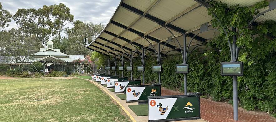 SUMMER DEAL At <em>Little Para Golf Course:</em>  UNLIMITED Ball Trackman Bay for 60 minutes