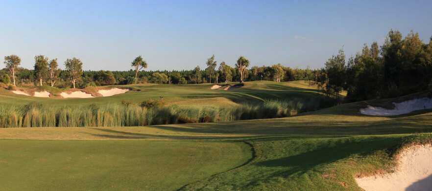 18 holes for Four in Two Shared Motorised Carts at Pacific Harbour Golf & Country Club</em>