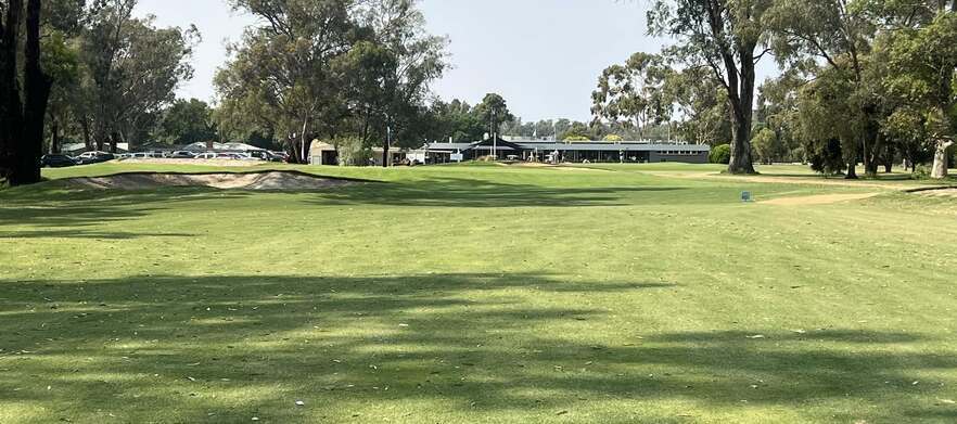 <em>Summer Special!</em> 18 holes for 2 at the beautiful Mooroopna Golf Club.