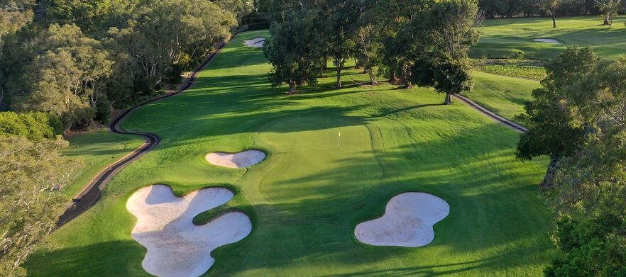 <em>Xmas Promotion for One of Sydney's Top Courses! 18 Holes For TWO in a Cart at Stonecutters Ridge Golf Club