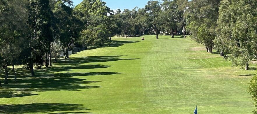 <em>Discover one of NSW's Hidden Gems!</em> 18 Holes for Two in a Motorised Cart at <em> Merewether Golf Club! </em>