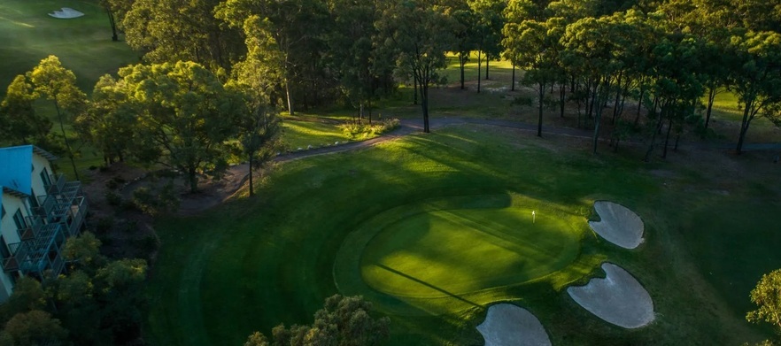 <b>One Night Stay & Play for Two People in the Hunter Valley!</b> Includes a round at Cypress Lakes GC with a Shared Cart. <b>Grab this deal for just $389!</b>