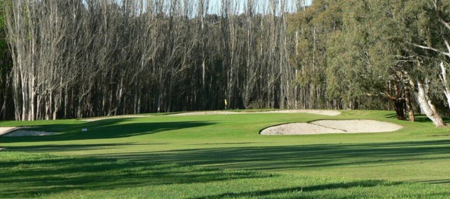 Discover one of Adelaide's Hidden Gems! 18 Holes for Two in a cart plus drinks at the Beautiful <em>Victor Harbor Golf Club.</em> 