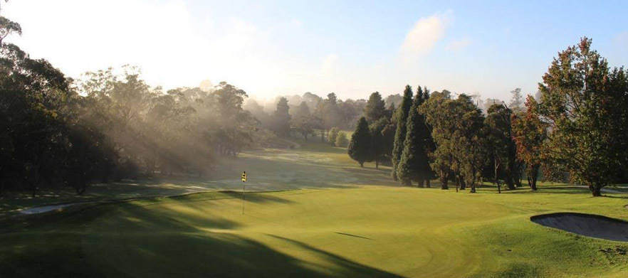 <em>Wentworth Falls Country Club.</em>  18 Holes For Four in Two Motorised Carts for just $169!