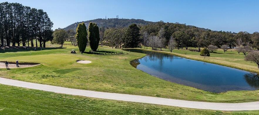 <em>Southern Highlands Golf Getaway!</em><b>One Night & Two Games of Golf for Two at The Gibraltar Bowral!</b>