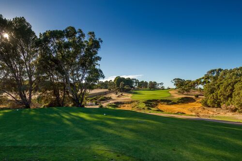 lake_karrinyup_country_club_cover_picture.jpg