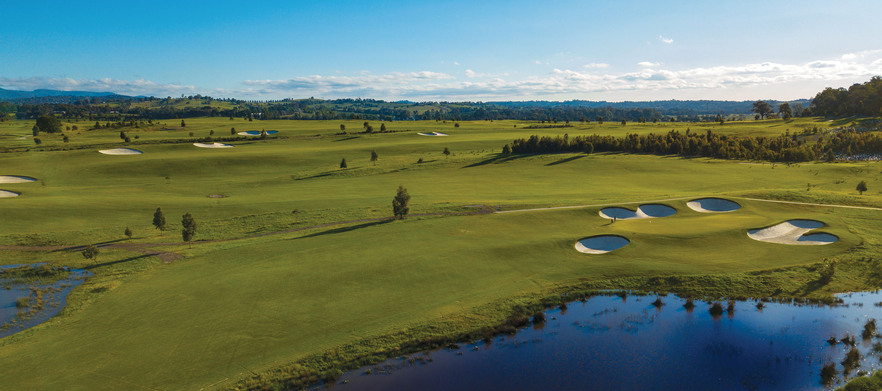 One Night Stay & Play for FOUR at the exclusive Eastern Golf Club with 1 round of golf each PLUS Continental breakfast
