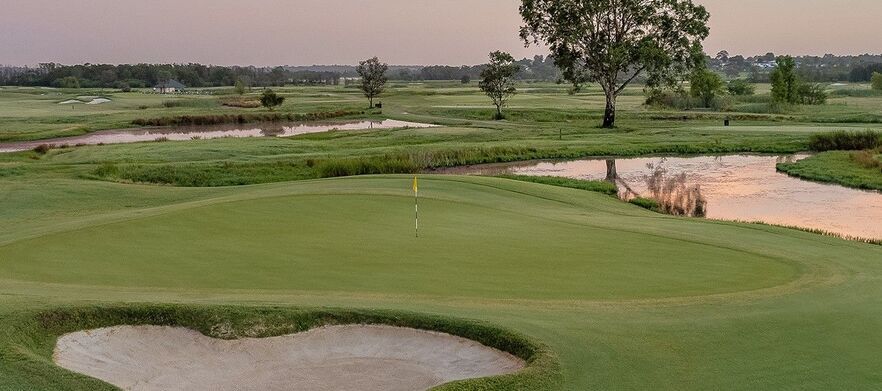 18 Holes For Two in a Cart With Range Balls at Lynwood Country Club!