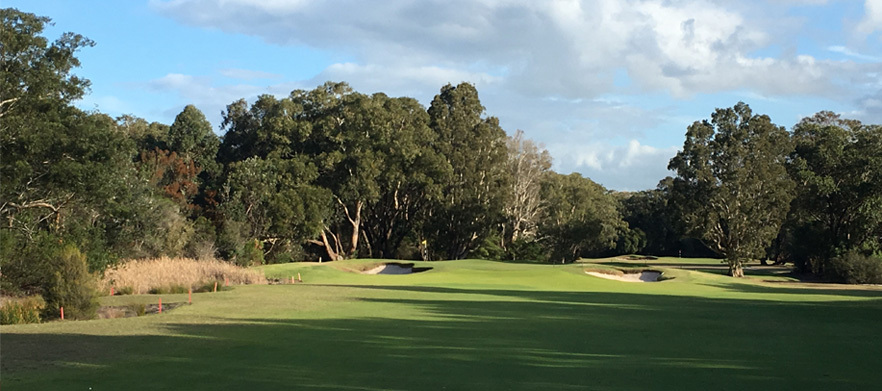 <em>Discover one of NSW’s hidden gems!</em> 18 Holes for two at the beautiful <em>Port Kembla Golf Club!</em> Includes a shared motorised cart.