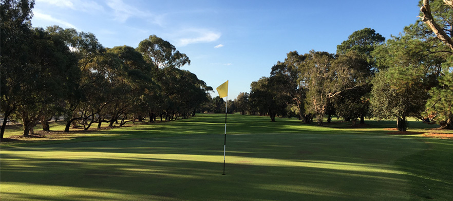 <em>Discover one of NSW’s hidden gems!</em> 18 Holes for four at the beautiful <em>Port Kembla Golf Club!</em> Includes shared motorised carts.